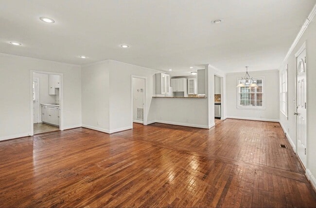 Photo - WestMeade Cottage*