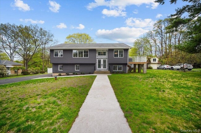 Building Photo - 10 Sandhage Dr