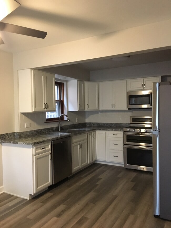 New kitchen - 5870 N Elston Ave Unit firstfloor