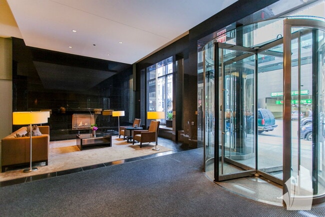 Photo - 60 E Monroe St Unit 5105