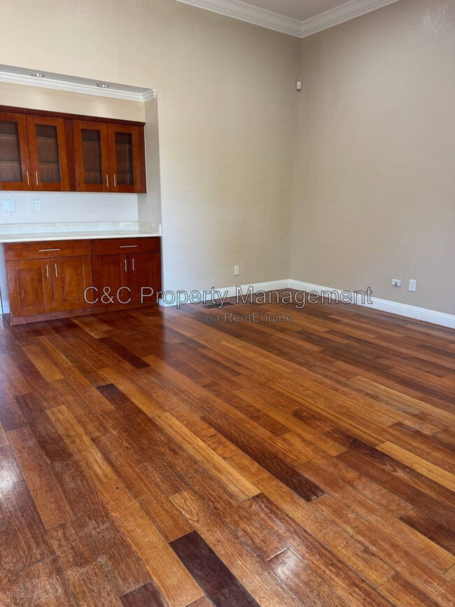 Photo - 6255 Hidden Meadow Ct