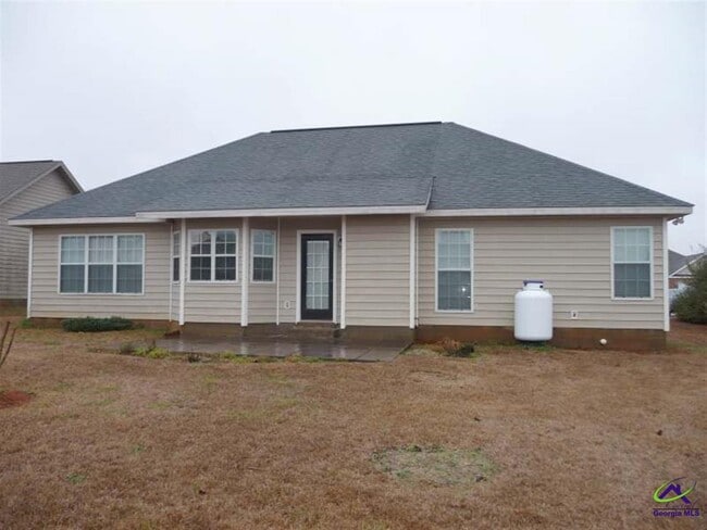 Photo - 113 Cedarland Dr