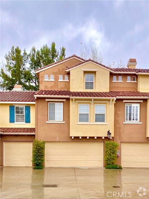 Building Photo - 712 Timberwood Rental