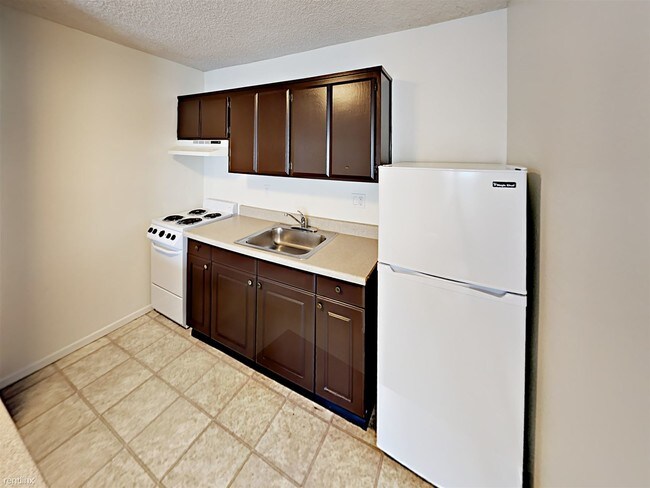 Studio Apartments For Rent In Oceanside Ca Forrent Photo Studio 1 Bath 1973 Le St Apt 32 Unit