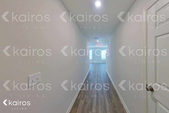 Photo - 1762 Nebraska Loop