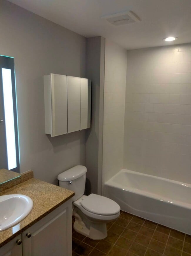 Photo - 42 Imlay St Unit A