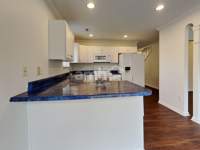 Photo - 101 Kingscreek Dr