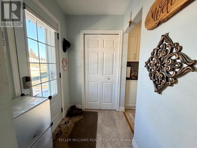 Photo - 51 Manor Crescent