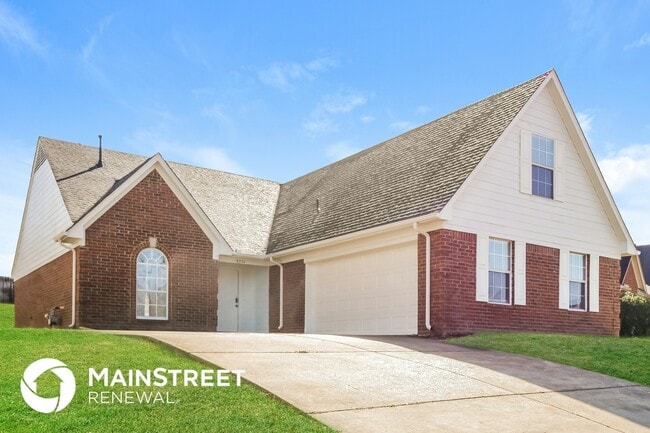 Photo - 8254 Manhatten Dr