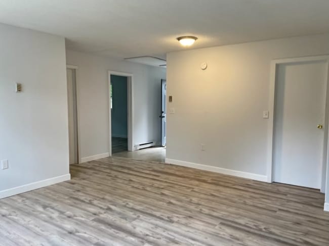 Photo - 164 Military Hwy Unidad 2 Bedroom - 1 Bath Apt.