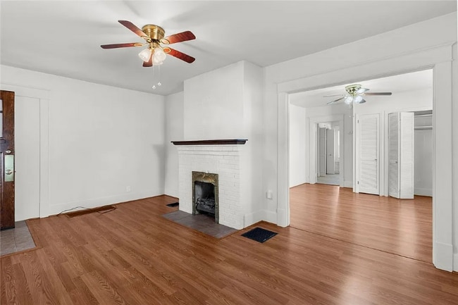 Photo - 326-328 Sherman Ave Unit 326