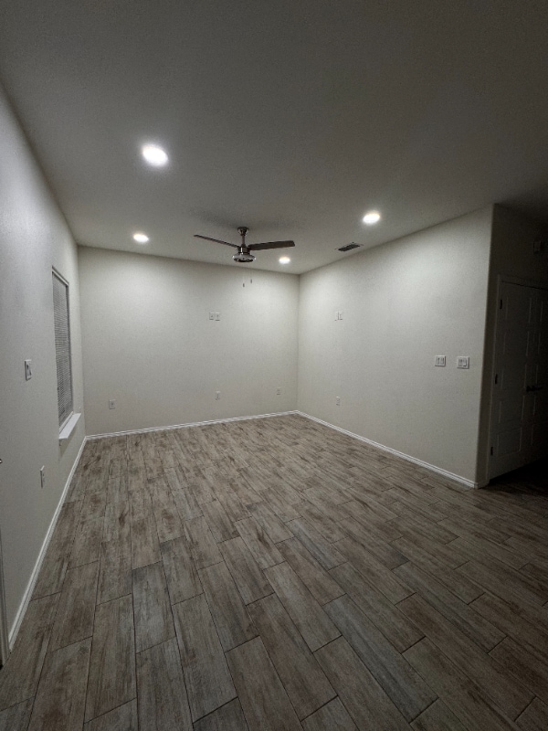 Photo - 2214 E Valley Cir Unit Apt B