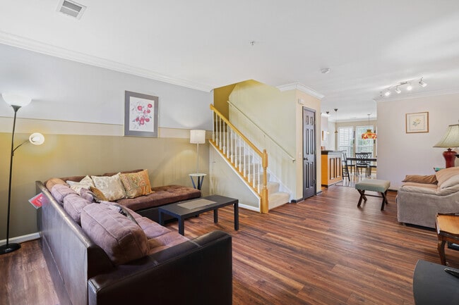 Photo - 337 Prettyman Dr