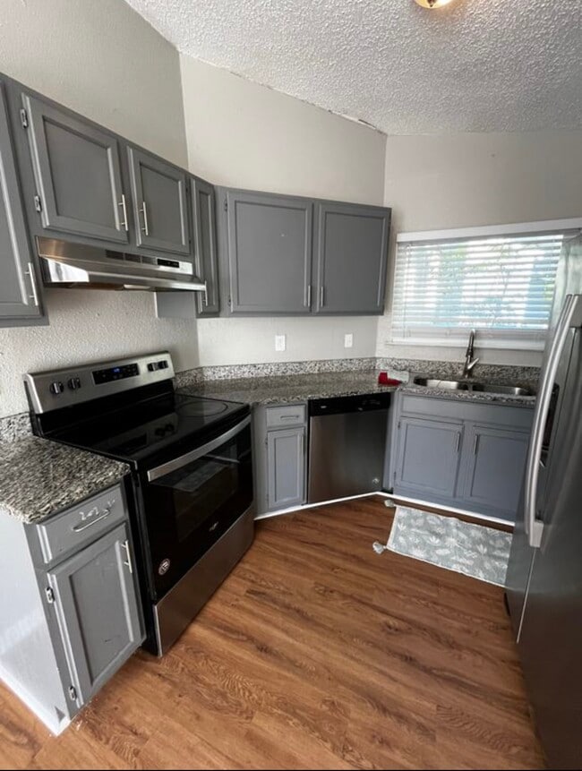 Building Photo - 4159 Sunrise Glade Dr Rental