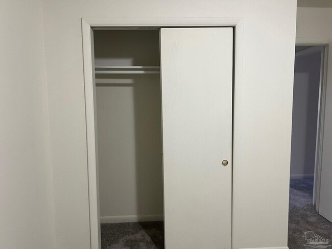 Photo - 1267 Redwood Ln