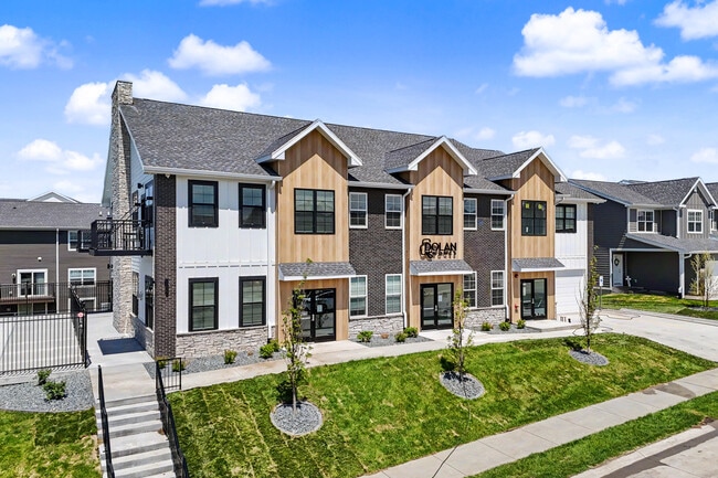 Birchwood Grove