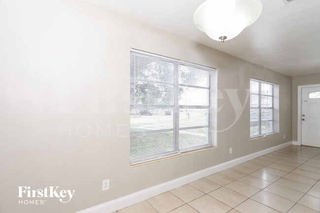 Photo - 2350 SW 68th Terrace