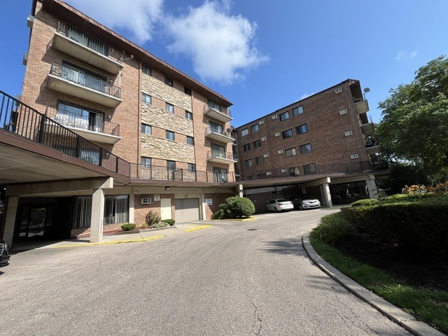 Photo - 2317 N Neva Ave Unit 304A