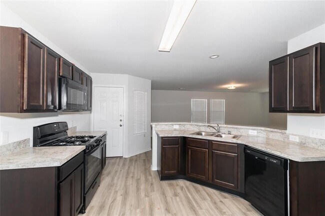 Photo - 14100 Lahontan Dr