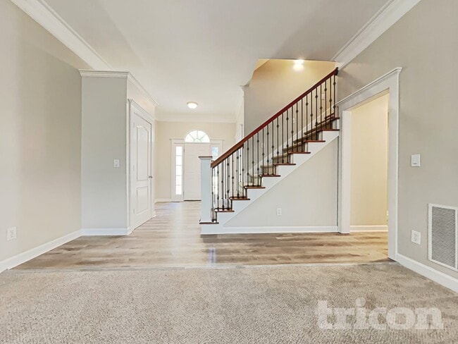 Photo - 115 Michael Ct