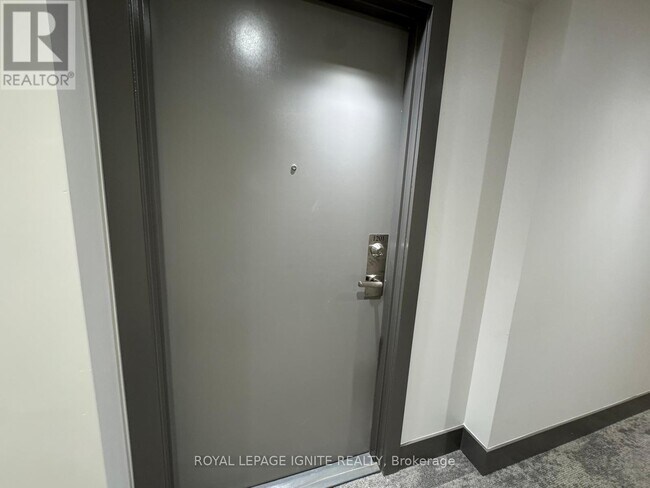 Photo - 55 Clarington Blvd Unité 1201