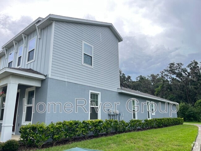 Building Photo - 4958 Avalon Park Blvd Rental