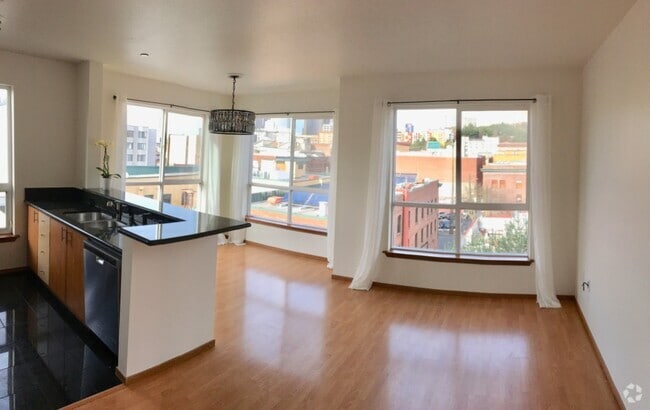 Building Photo - 668 S Lane St Unit 605 Rental