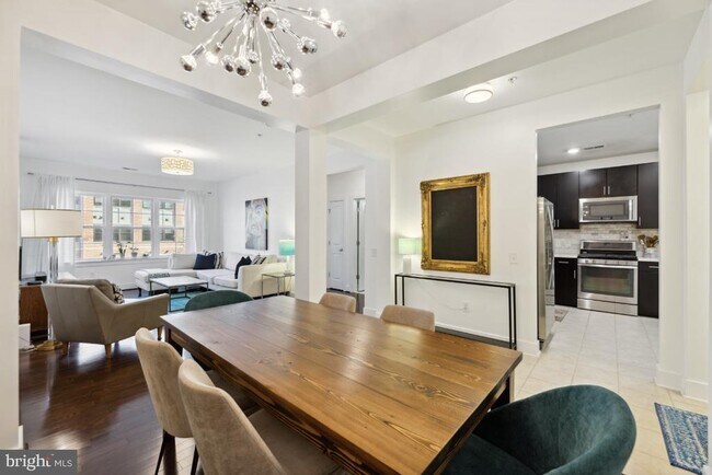 Photo - 9521 Bastille St Unit 203