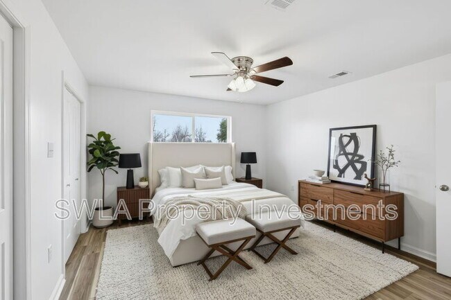 Photo - 213 Dewitt St