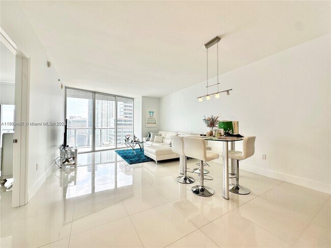 Photo - 495 Brickell Ave Condo Unit 2809