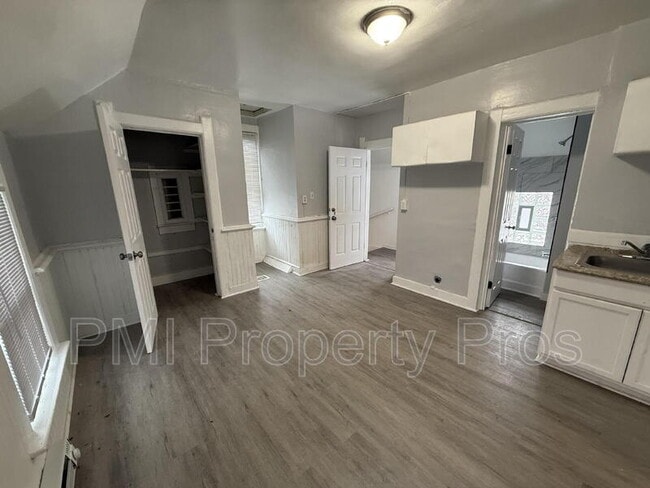 Photo - 2361A N 12th St