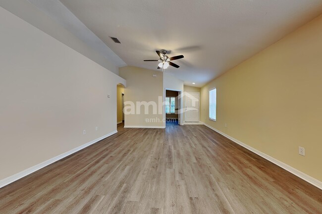 Photo - 10234 Perthshire Cir
