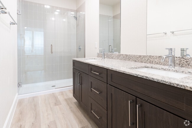2BR, 2BA - 1245 SF