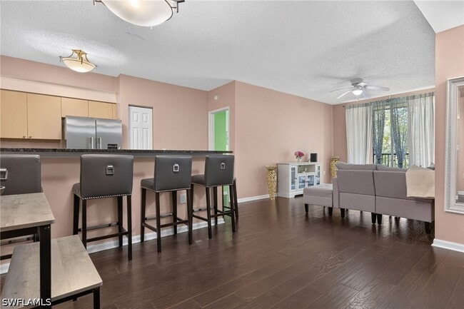 1105 Reserve Ct Unit 206
