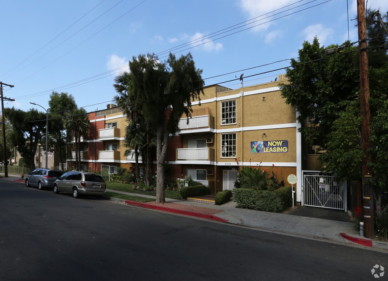 Baird Avenue Apartments - Baird Ave Apartments