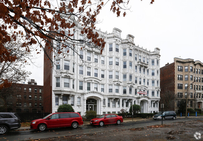 Building Photo - 74 Fenway Rental