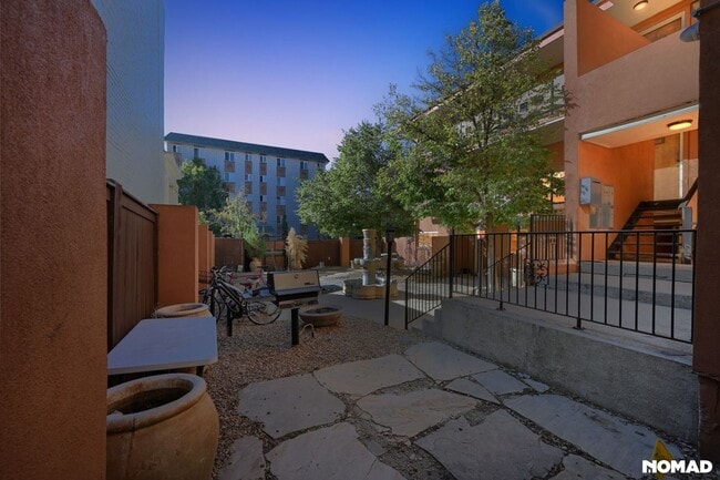 Photo - 20 S Logan St