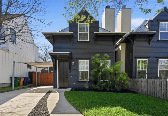 Building Photo - 3203 Locke Ln Unit A