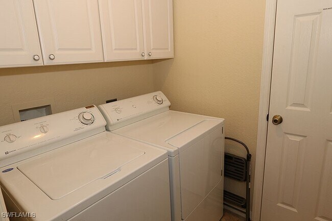 Photo - 3250 Cypress Glen Way Unit 403
