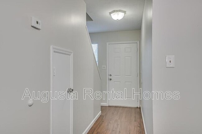 Photo - 169 Petersburg Cir