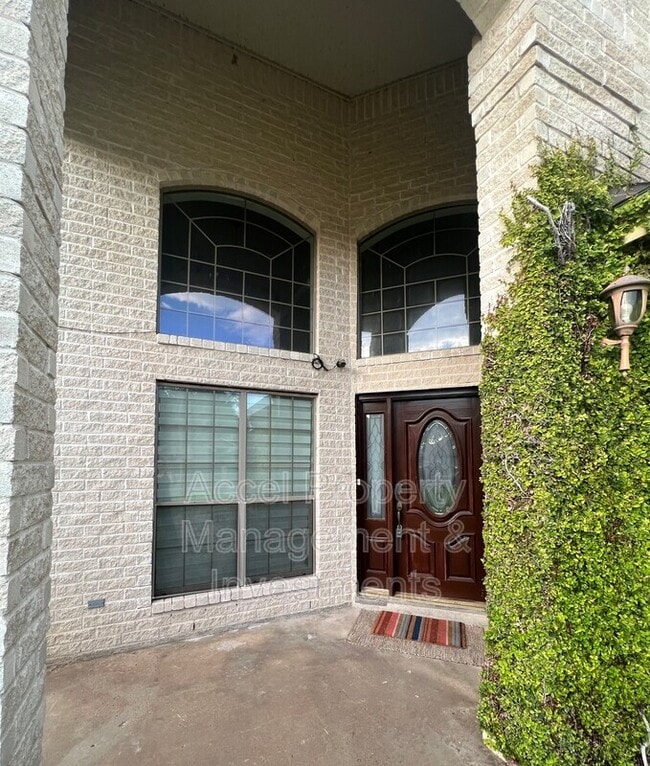 Photo - 2207 E Ascot Dr