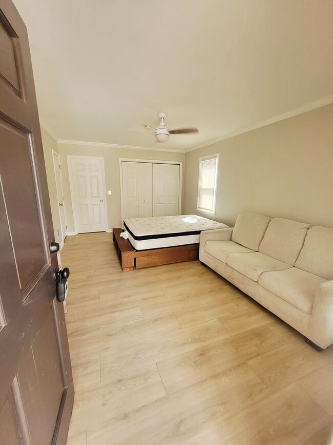 Photo - 2305 Whispering Pines Dr