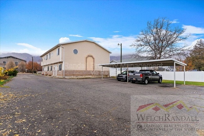 Photo - 417 E 2100 N