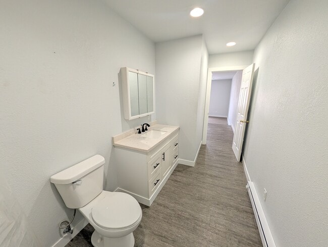 Photo - 102 S Main St