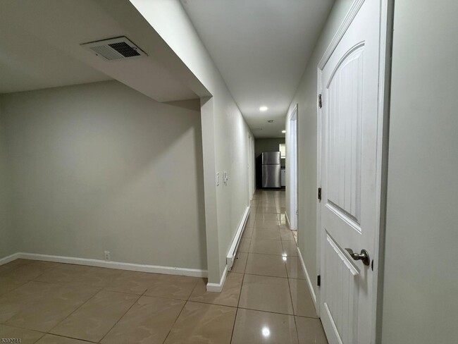 Photo - 171 Camden St