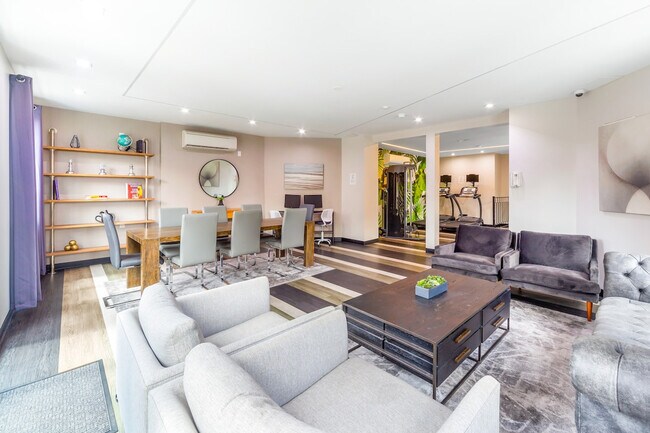 Photo - 30 NY-25 Unit SI ID1051314P