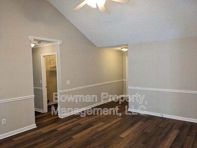 Photo - 1140 Hunter Trail