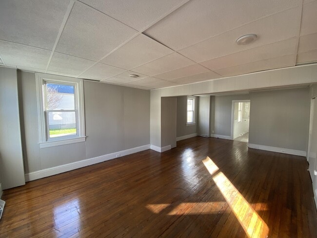 Photo - 1340 W College Ave