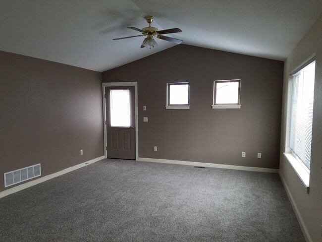 Photo - 800 Central Ave Unidad 800 West Central B