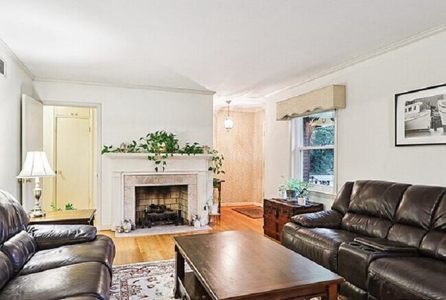 Photo - 3120 Fennel St